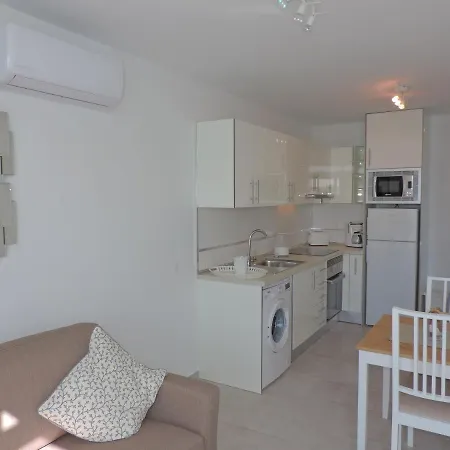 Apartamento Gracioseros 211 - 2 Beds - 1st Floor - Air-con - Uk Tv - Wi-fi Puerto del Carmen (Lanzarote)