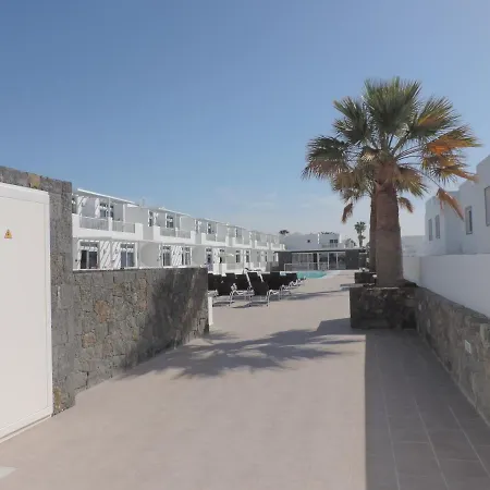 Gracioseros 211 - 2 Beds - 1st Floor - Air-con - Uk Tv - Wi-fi Apartment *
